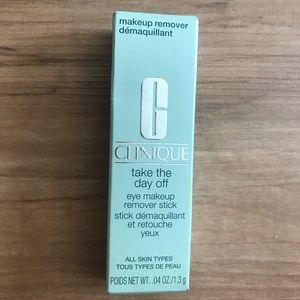 •SOLD• CLINIQUE Makeup Remover